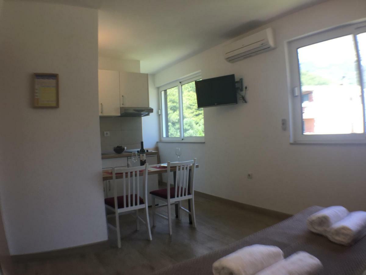 Apartment Bilalovic Zaostrog Εξωτερικό φωτογραφία